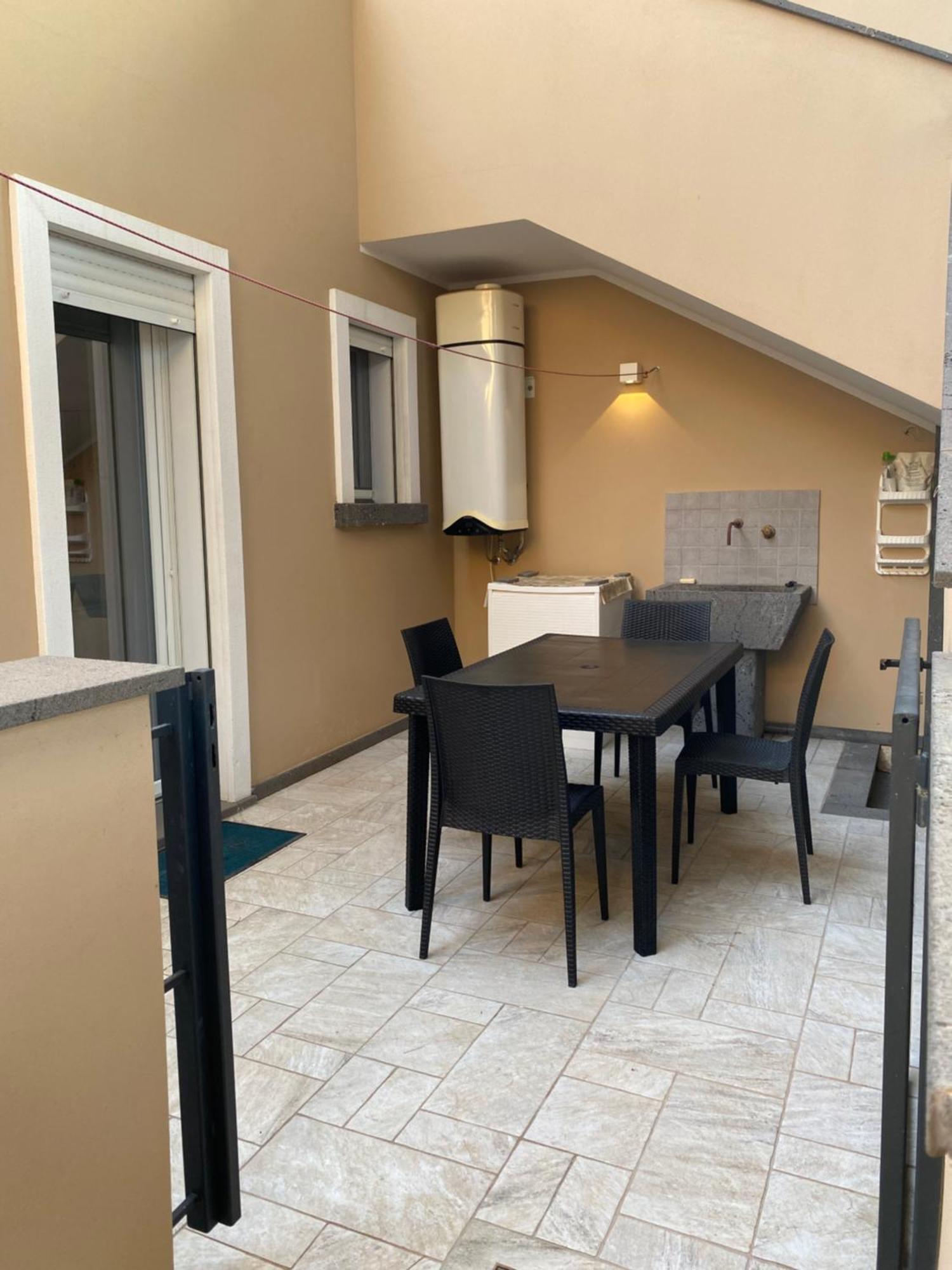 דירות פורטו פינו Nuova Residenza Dei 7 Pini A Pochi Passi Dal Mare מראה חיצוני תמונה